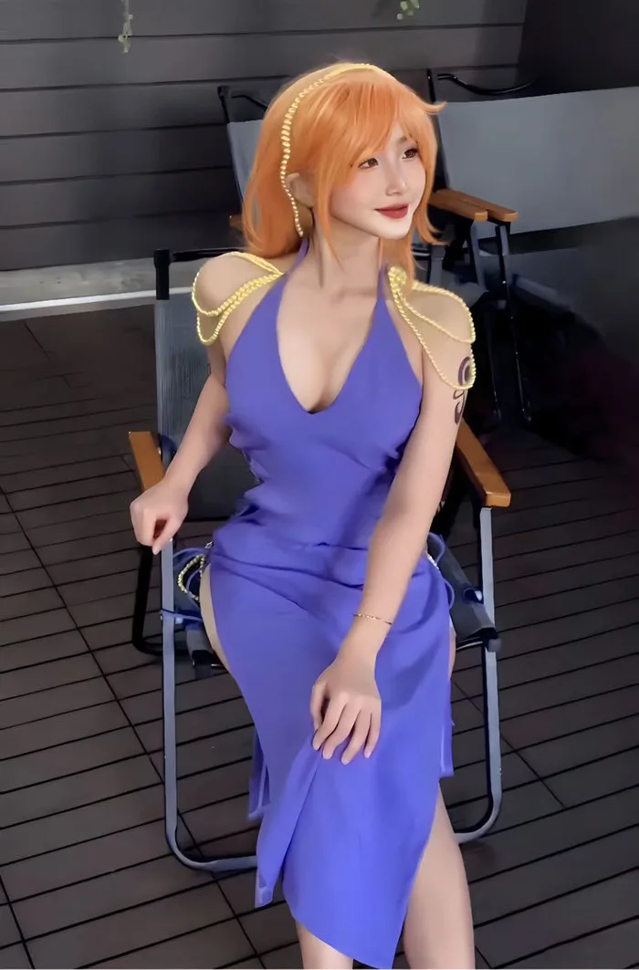 Màn cosplay bóng hồng Nami trong One Piece khiến vạn netizen trên Facebook “đứng hình”