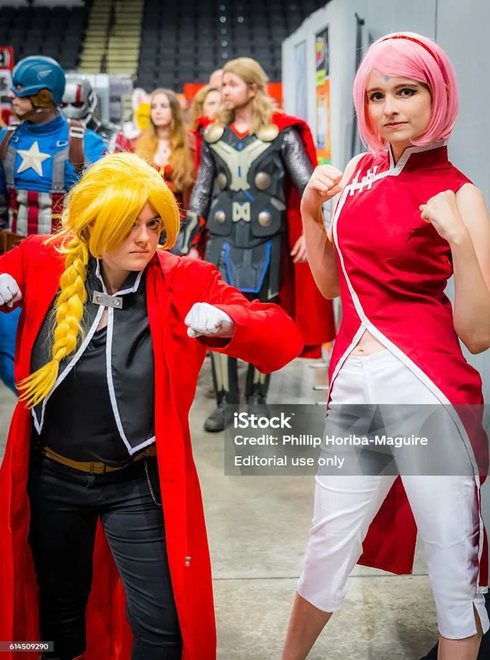 Naruto Và Full Metal Alchemist Cosplay Hình ảnh Sẵn có - Tải xuống Hình ảnh Ngay bây giờ - Cosplay - Mặc quần áo đẹp, Anh - Vương Quốc Liên Hiệp Anh