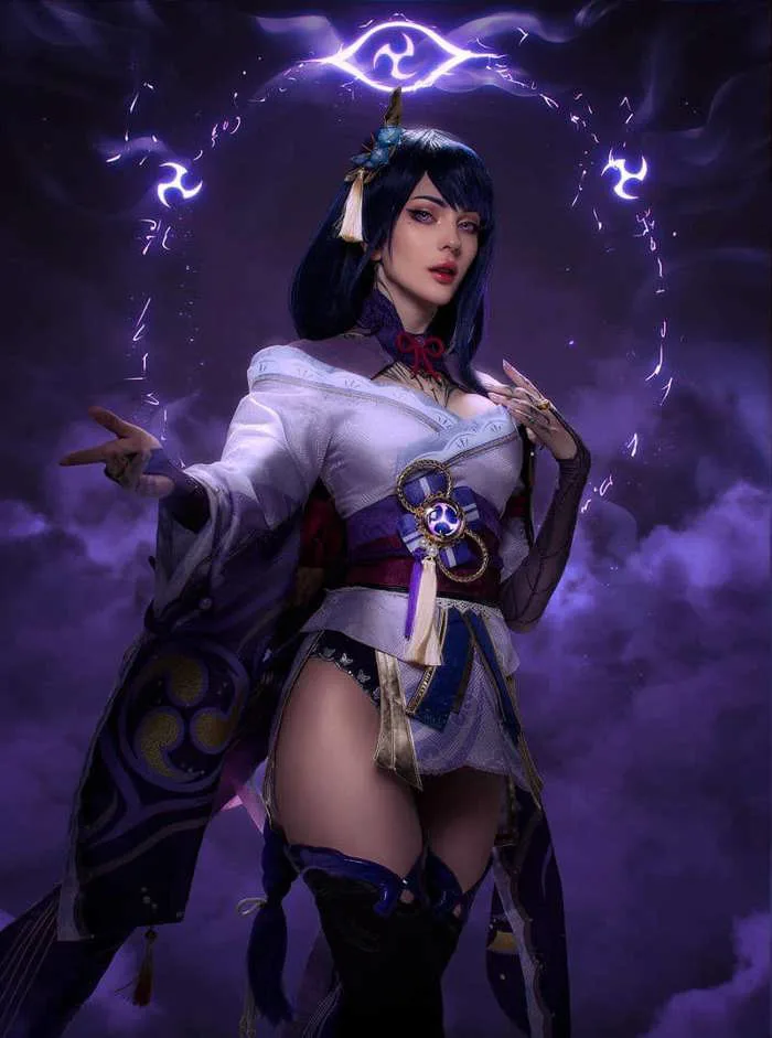 Tổng hợp Cosplay Raiden Shogun HOT nhất trong Genshin Impact