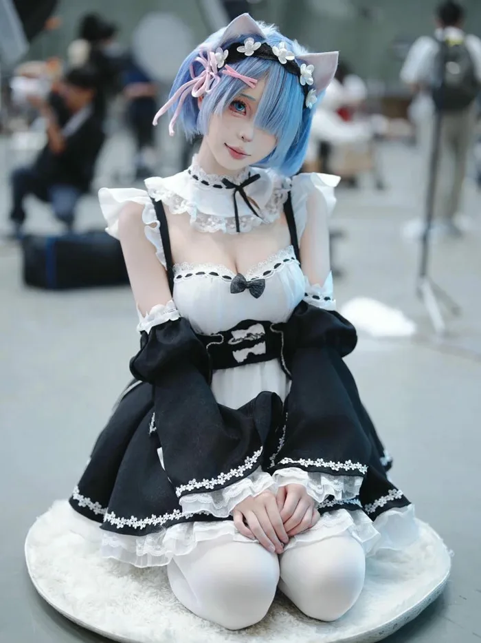 270+ Ảnh Rem cosplay ngọt ngào, xinh đẹp tựa nàng thơ anime
