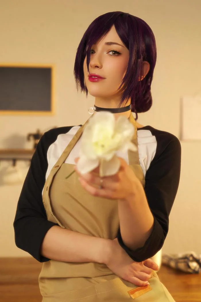Cosplay Reze của tôi : r/ChainsawMan