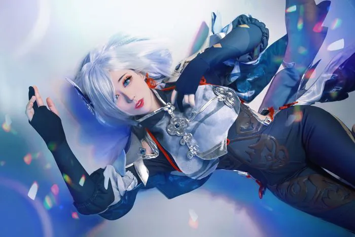 Shenhe Cosplay❄️ Genshin Impact | HoYoLAB