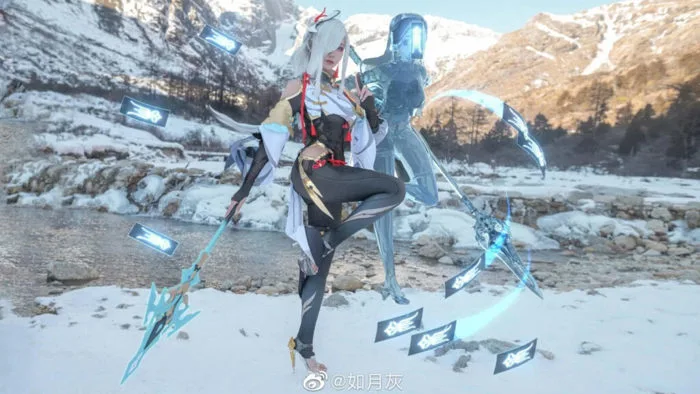 Graceful Shenhe cosplayer takes you to real-life Dragonspine | ONE Esports