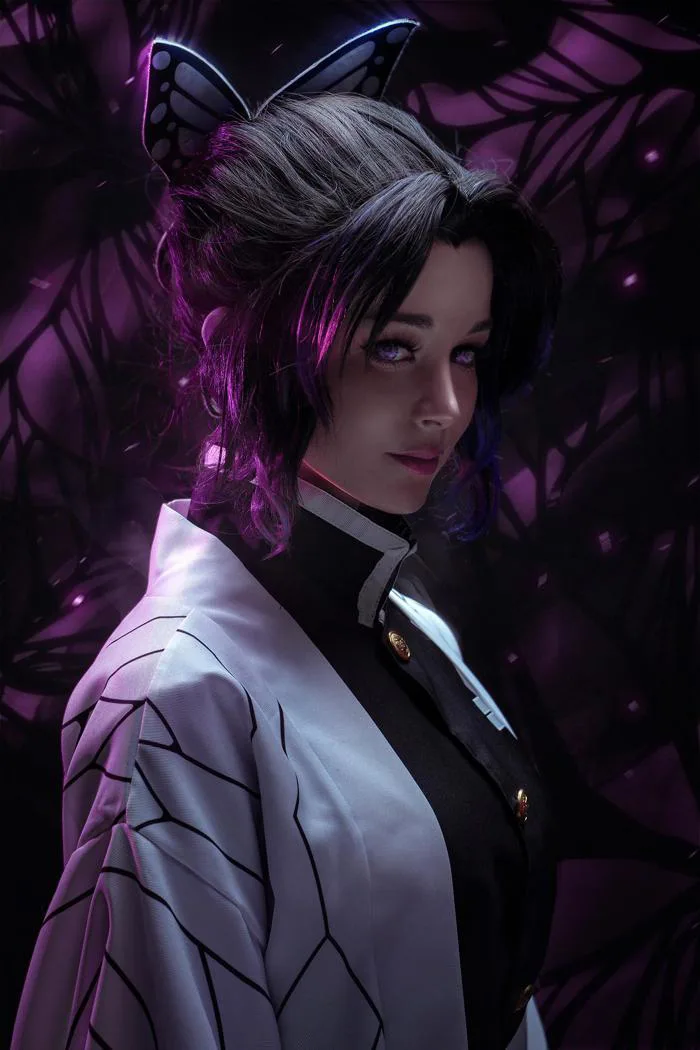 Cosplay Shinobu Kocho [Kimetsu no Yaiba] : r/KimetsuNoYaiba
