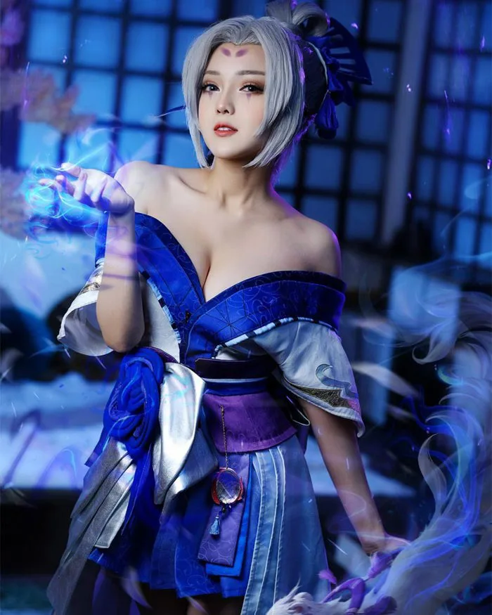 Gái xinh cosplay Liên Quân Mobile đốn tim fan nhìn muốn mlem