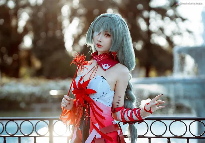 Tôi cosplay Phrolova để đối phó với câu chuyện của cô ấy : r/WutheringWaves