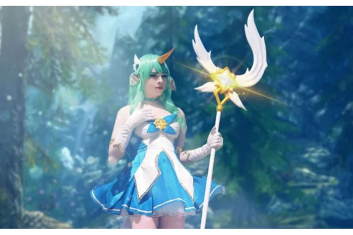 LMHT: Sneaky lại tiếp tục cosplay, lần này là Soraka Vệ Binh Tinh Tú