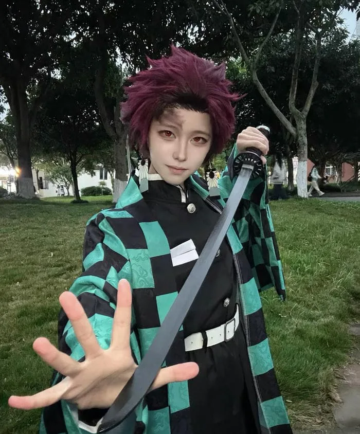 110+ Ảnh Tanjiro cosplay đẹp cùng thần thái chuẩn nhân vật