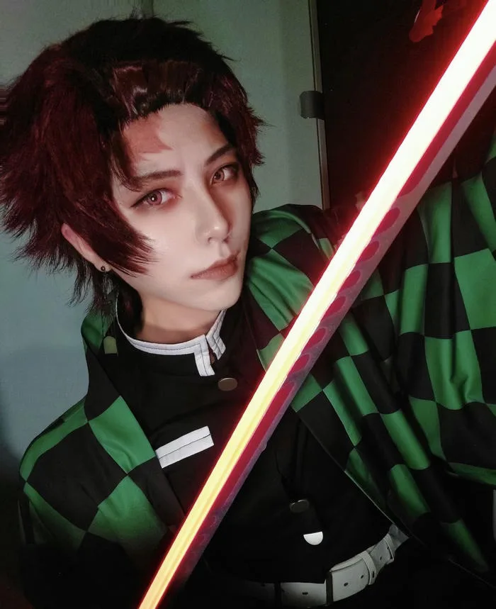 110+ Ảnh Tanjiro cosplay đẹp cùng thần thái chuẩn nhân vật