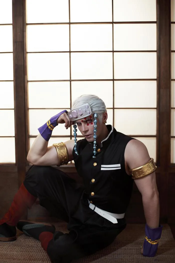 Cosplay Tengen Uzui của mình : r/KimetsuNoYaiba