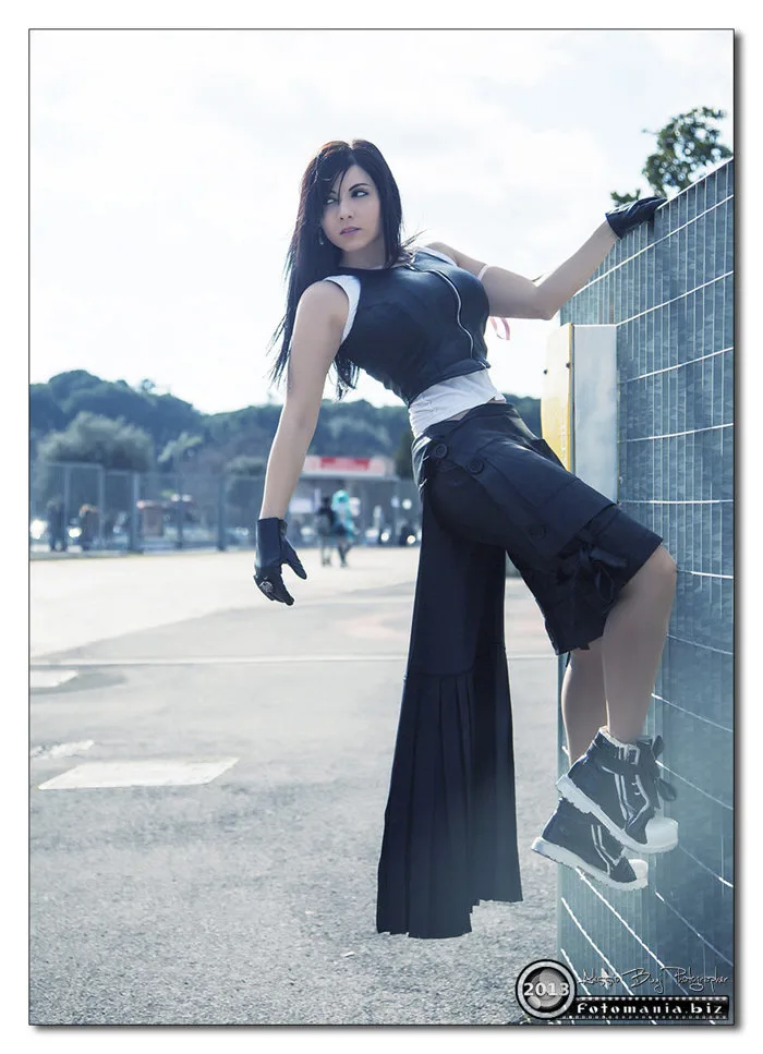Những bộ ảnh cosplay nhân vật Tifa đầy ấn tượng