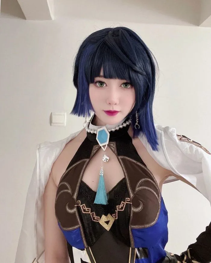 Genshin impact yelan cosplay
