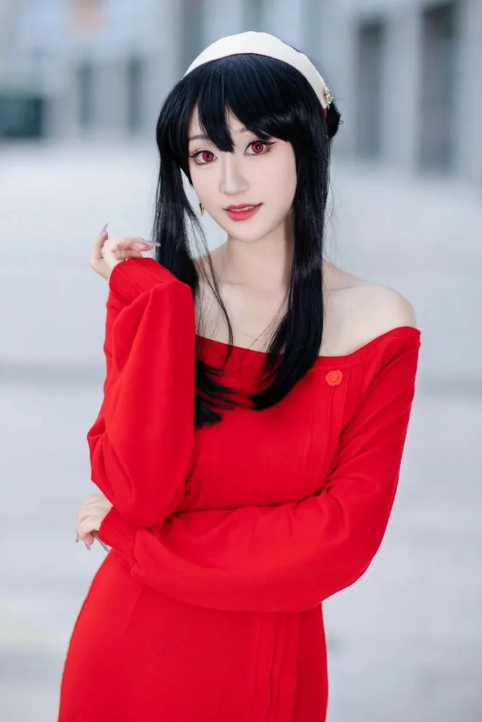 Album 117+ ảnh Yor Forger cosplay với tạo hình quyến rũ & ngầu