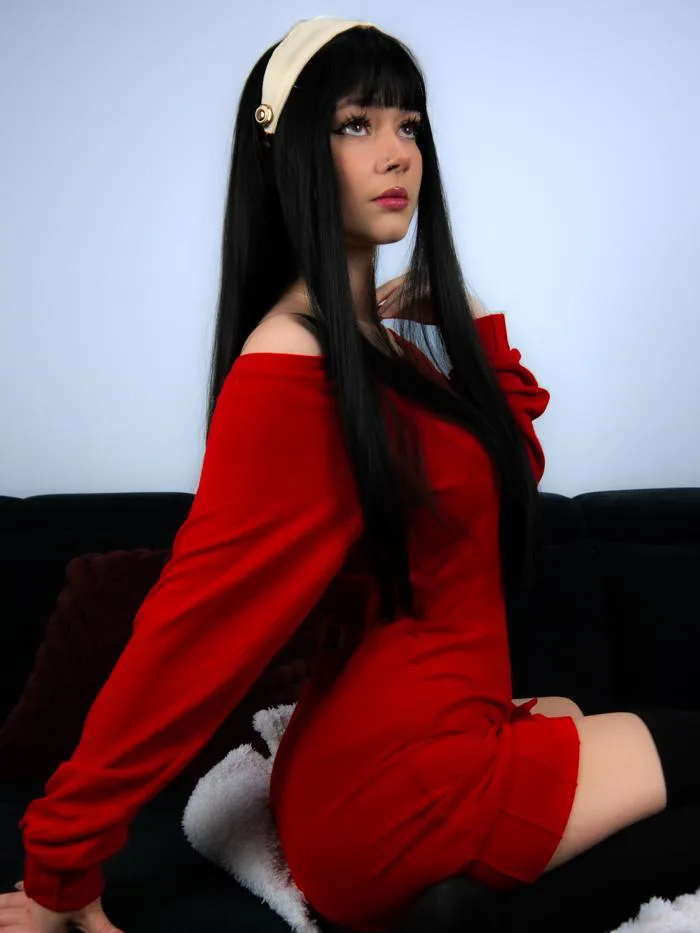 Cosplay Yor Forger do tui (meow_shhhh) : r/SpyxFamily