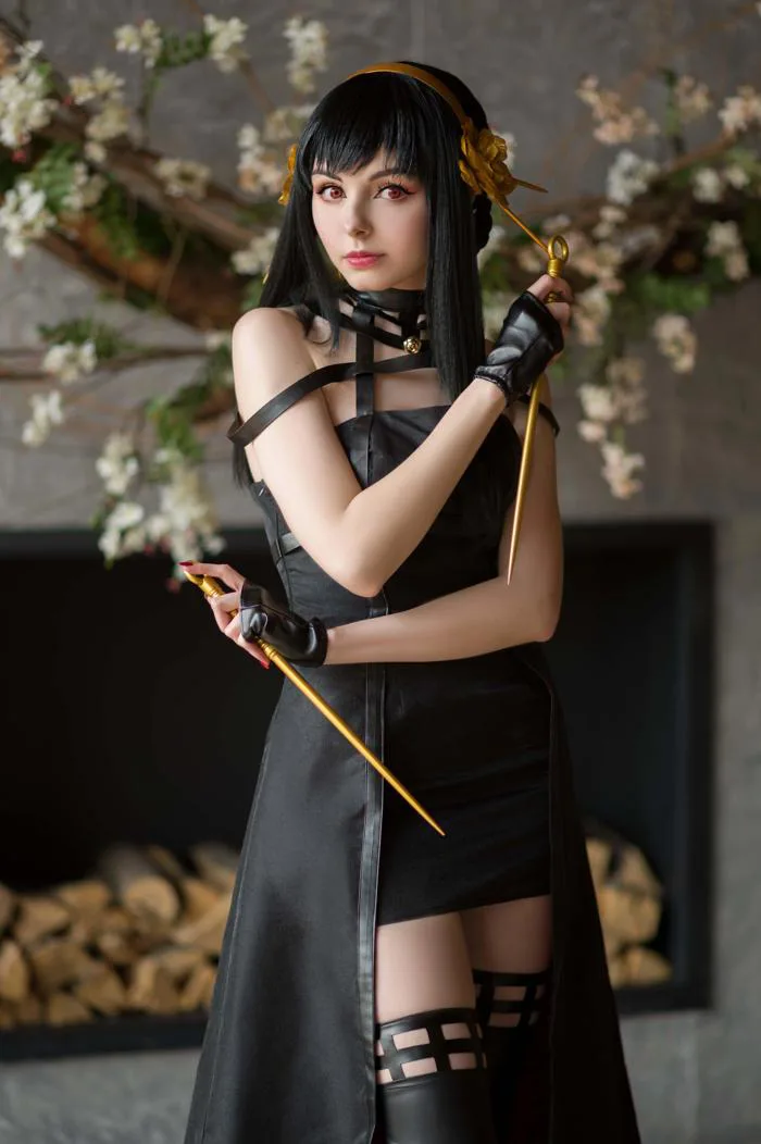 Cosplay Yor Forger 🥰 : r/SpyxFamily