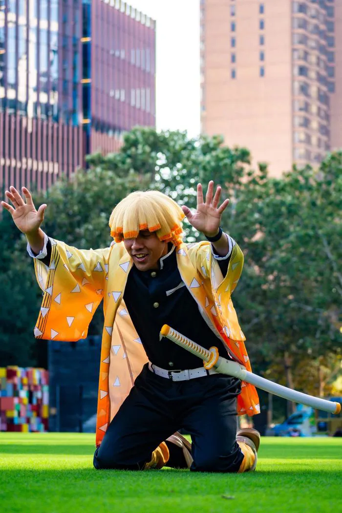 Cosplay Zenitsu, vì cậu ấy là người yêu thích nhất của mình! :  r/KimetsuNoYaiba