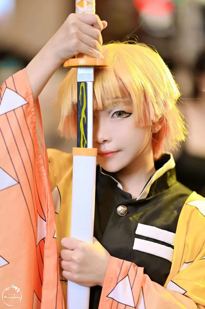 Các nhân vật trong kimetsu | Ảnh cosplay, Nổi tiếng, Nhãn