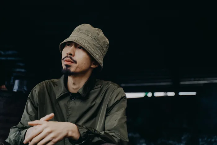 Đen Vâu hóa người vô gia cư, rap cực gắt trong MV mới