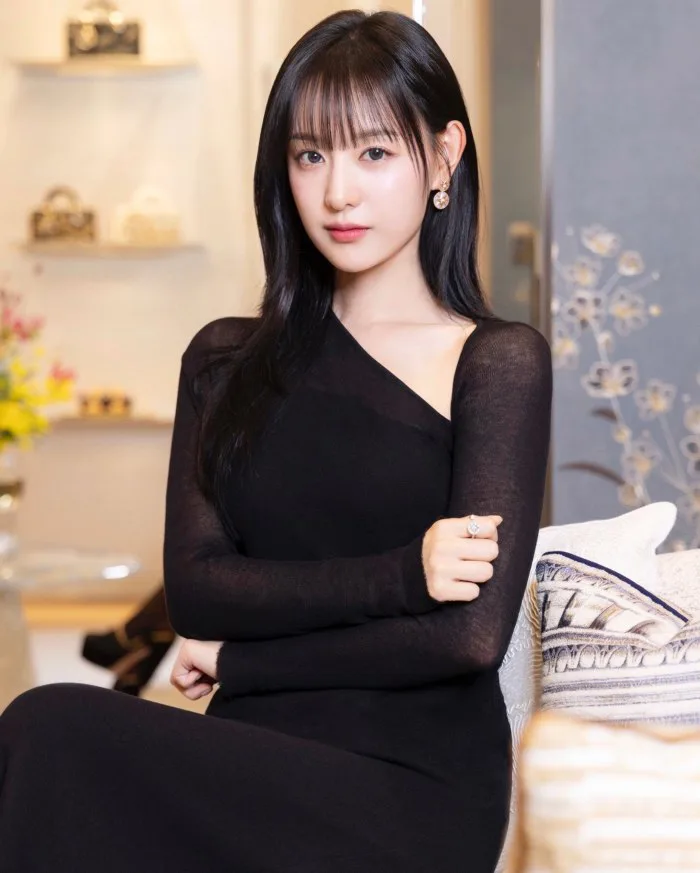 Top 10 nữ diễn viên đẹp nhất xứ Hàn 2025: Sốc khi Han So Hee tầm này mà xếp  chót, Jisoo ở đâu?