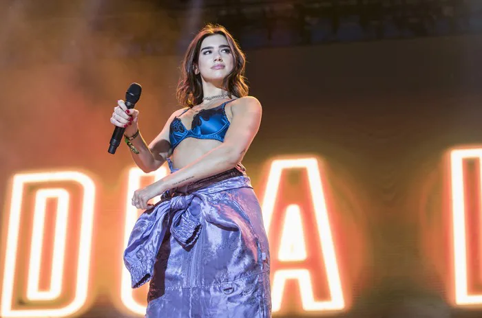Dua Lipa - Biểu tượng nữ quyền mới của âm nhạc thế giới