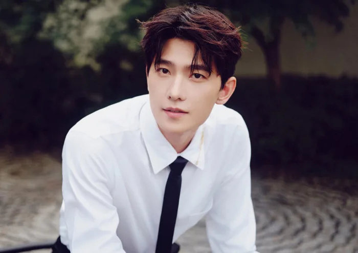 Dương Dương - người giữ Lửa đạo đức giới giải trí Trung Quốc giữa scandal