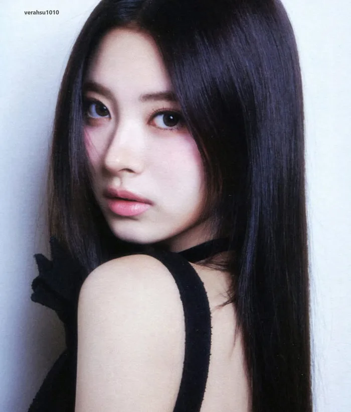 9 giây lộ mặt mộc khiến gái xinh 2K5 được so với cả Song Hye Kyo lẫn Kim  Tae Hee