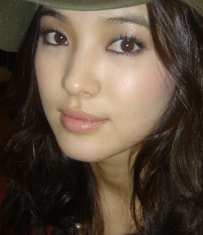 9 giây lộ mặt mộc khiến gái xinh 2K5 được so với cả Song Hye Kyo lẫn Kim  Tae Hee
