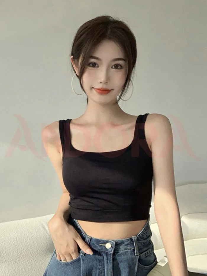 Áo thun croptop nữ ôm body hai dây bản lớn Andora chất vải thun gân cotton, kiểu áo crt cổ vuông đủ màu TRẮNG/ĐEN A0112T | Áo thun mới nhất 2026 • Andora