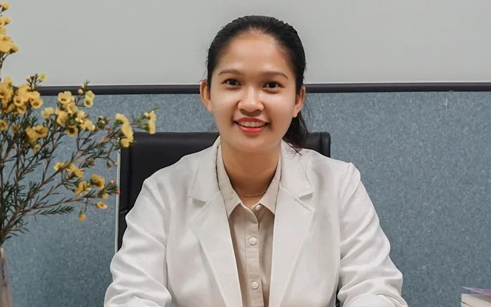 Nữ bác sĩ trẻ được vinh danh "Thanh niên sống đẹp năm 2021" -  Cổng Thông Tin Hội Liên hiệp Phụ nữ Việt Nam