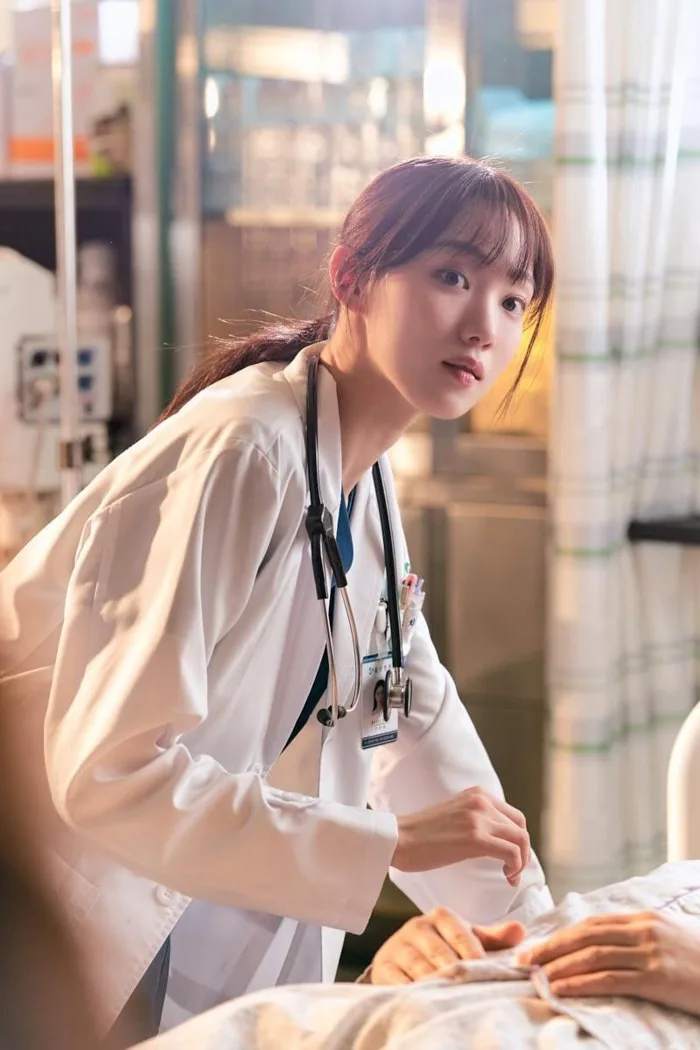 5 nữ bác sĩ đẹp nhất màn ảnh Hàn 5 năm gần đây