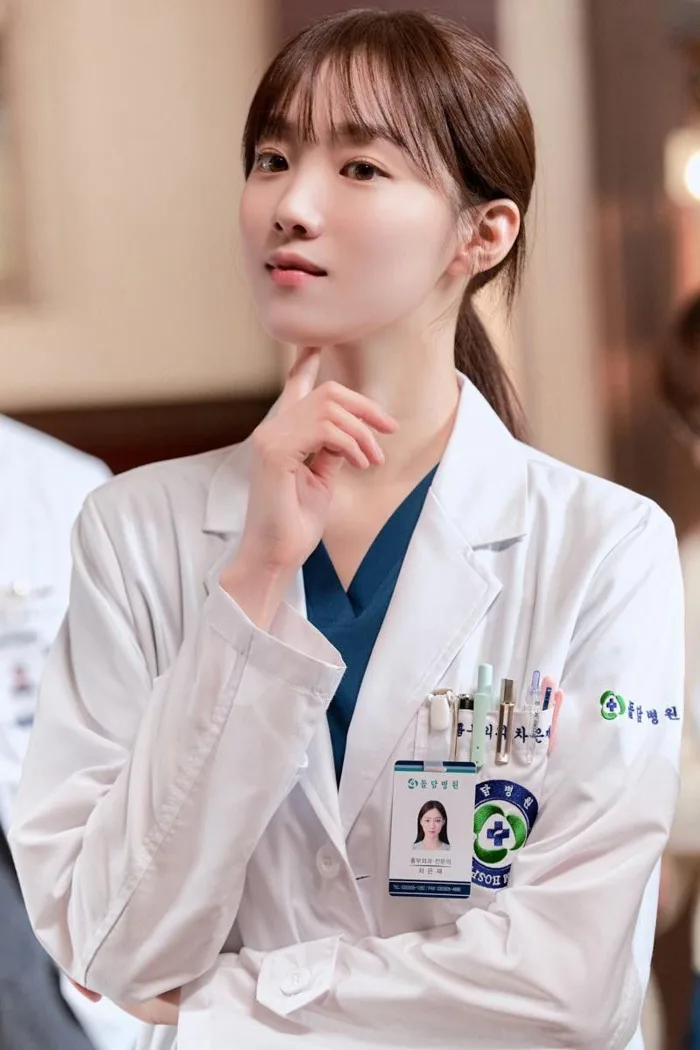 5 nữ bác sĩ đẹp nhất màn ảnh Hàn 5 năm gần đây