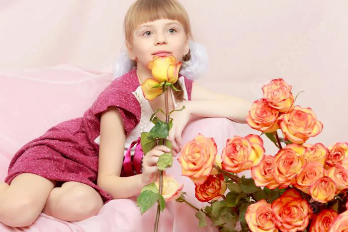 100,000+ Cô Gái Cầm Hoa Hồng Pictures Ảnh, Ảnh Và Hình Nền Để Tải Về Miễn  Phí - Pngtree