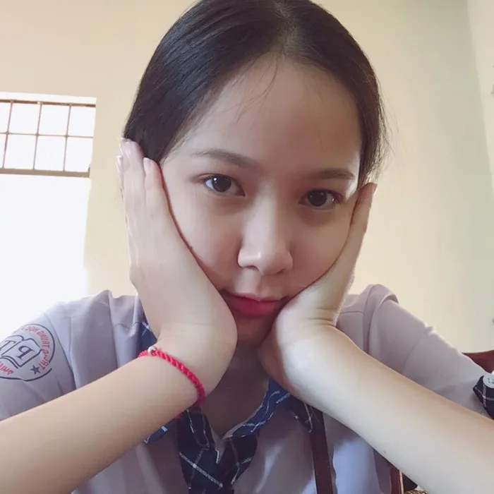 Ảnh cấp 3 cực xinh đẹp của 'Người đẹp có làn da đẹp nhất' Hoa hậu Việt Nam 2020