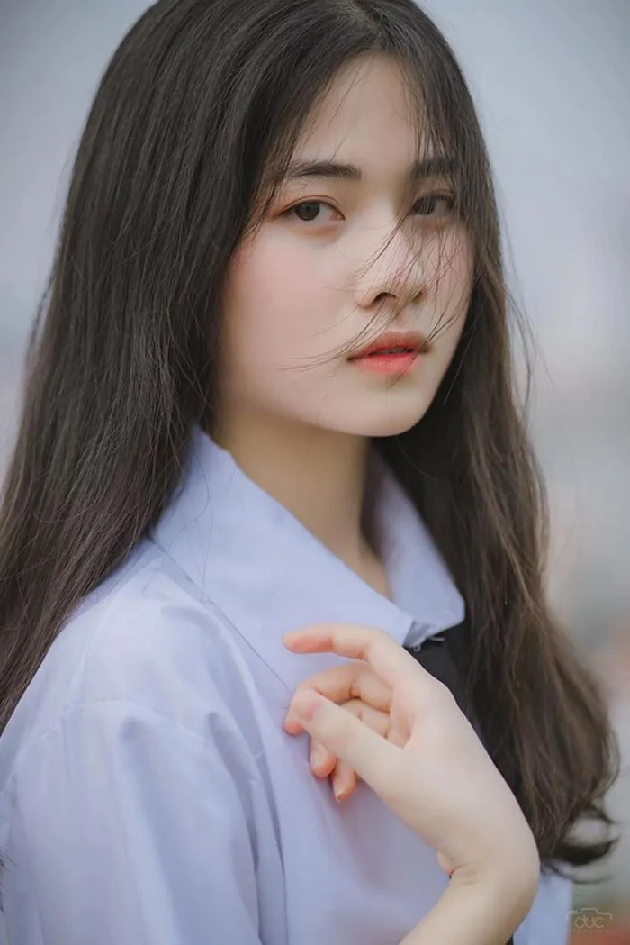 Top 3 nữ sinh xinh đẹp nổi bật trong bộ đồng phục | Báo Dân trí