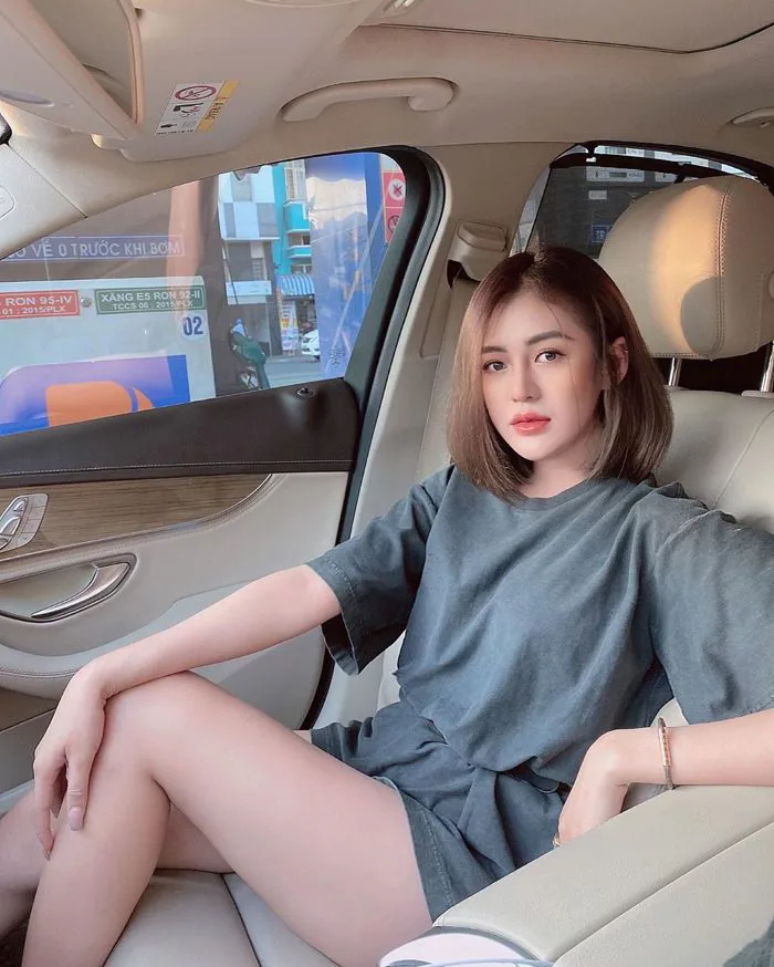 Vẻ đẹp sang chảnh của nàng hot girl đạt đai đen Taekwondo