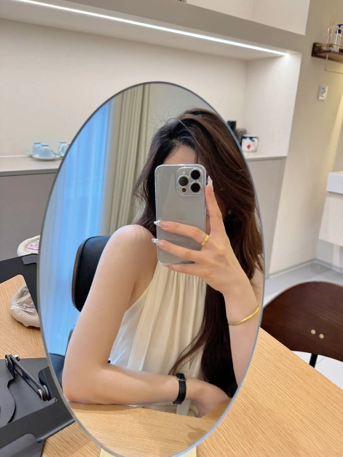 185+ avatar ảnh gái xinh che mặt bằng điện thoại sexy bí ẩn