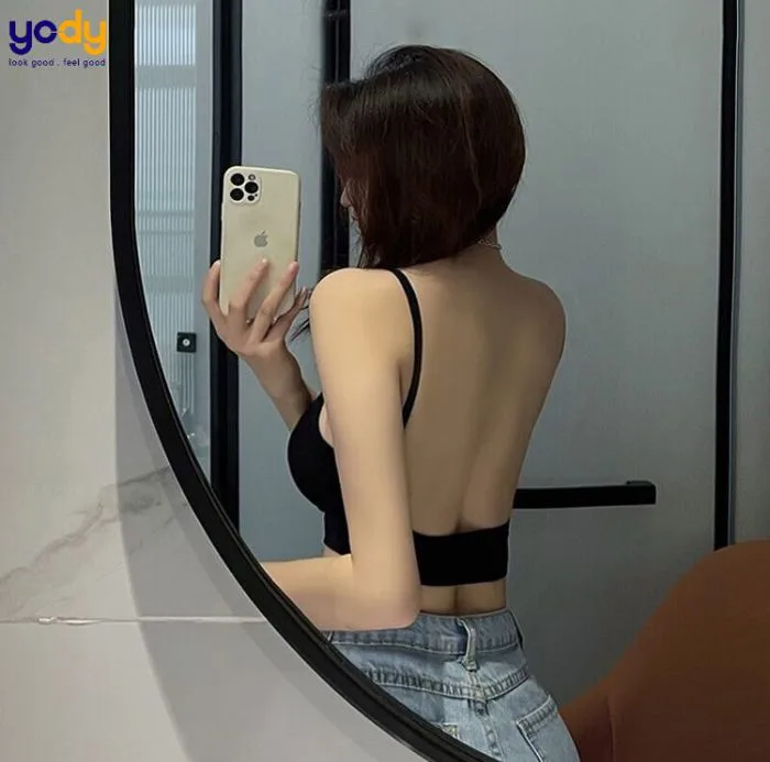 99+ kiểu che mặt ảnh chụp trước gương chất, cool ngầu | Yody