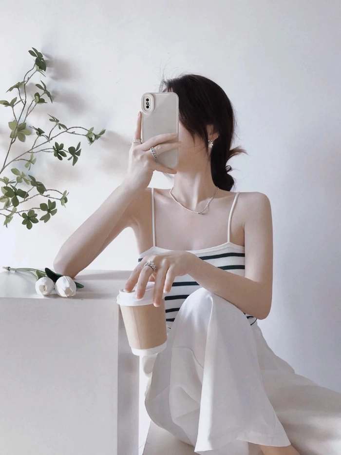 185+ avatar ảnh gái xinh che mặt bằng điện thoại sexy bí ẩn
