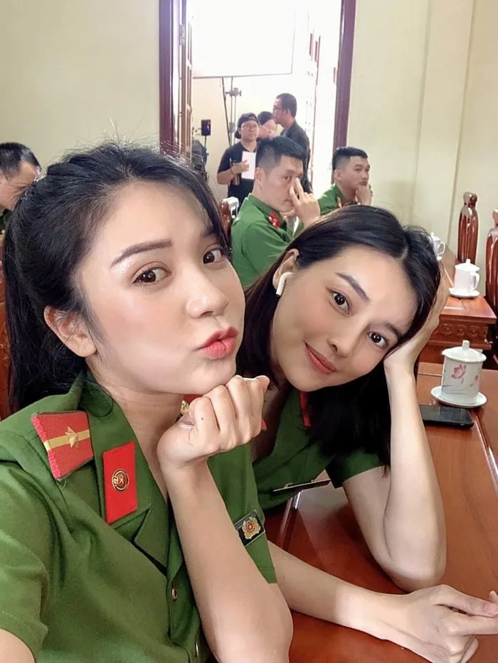 Thân thế bất ngờ của hai 