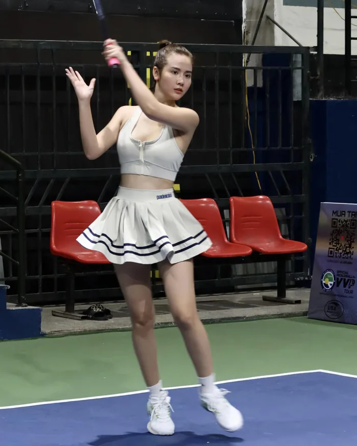 Hot girl Việt Nam chơi pickleball: Từ bà xã của tay vợt tennis số 1 tới bạn  gái cầu thủ nổi tiếng