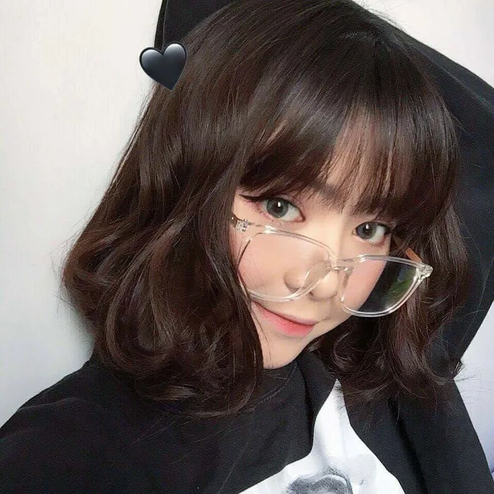 Top 99+ hình gái xinh đeo mắt kính ai cũng mê - topanh.com