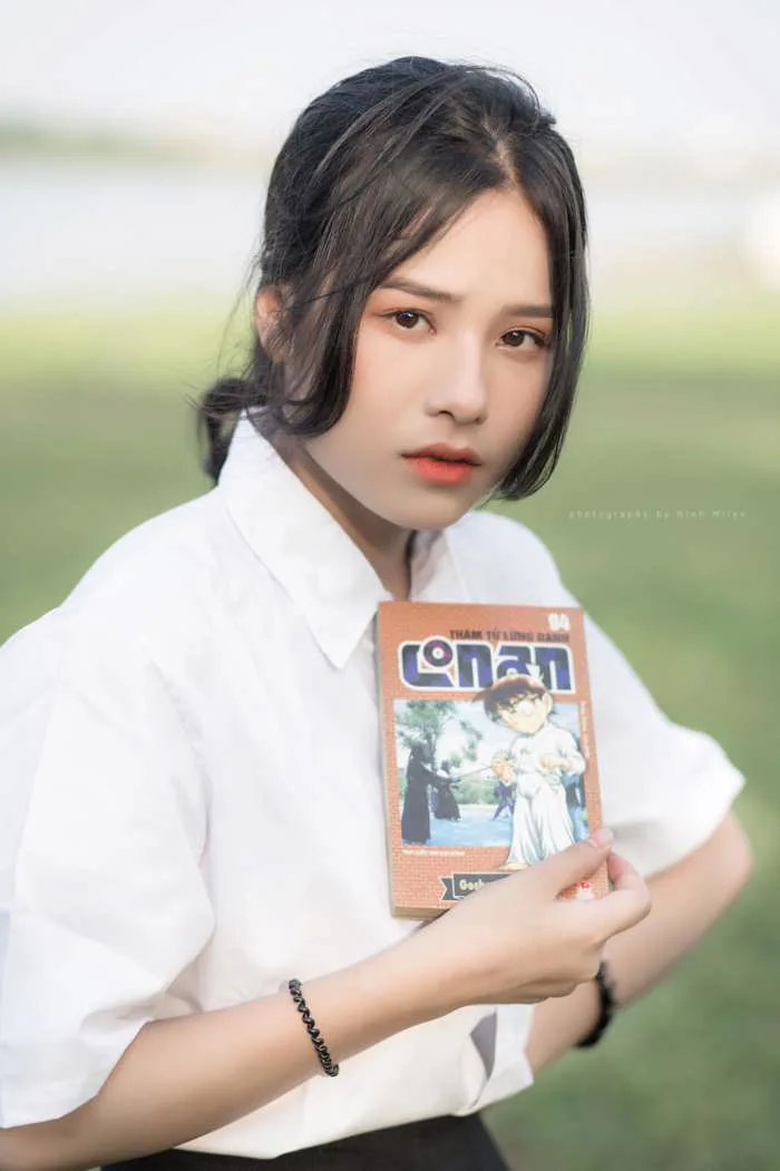 Loạt ảnh dàn nữ sinh diện đồng phục trường vẫn nổi bần bật: Một khi đã đẹp phải đẹp bất chấp!