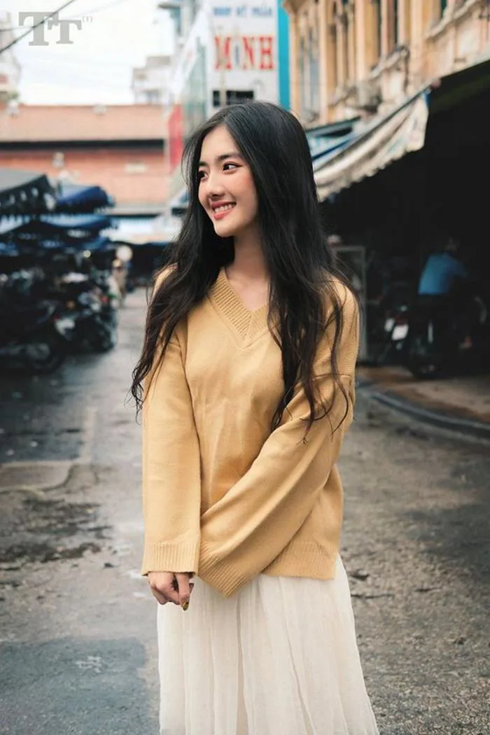 Thiếu nữ An Giang sở hữu góc nghiêng thần thánh, đẹp như tượng tạc | Báo Dân trí