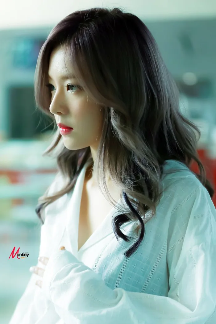 Loạt idol nữ Kpop chứng minh: Góc nghiêng ảo diệu có khi còn đẹp thần thánh hơn cả chính diện (P1)