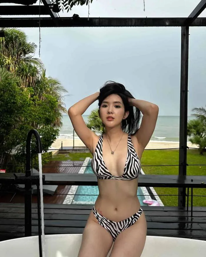40+ Ảnh Gái Xinh Bikini Gợi Cảm Đẹp Nhất 2026 | XinhVui