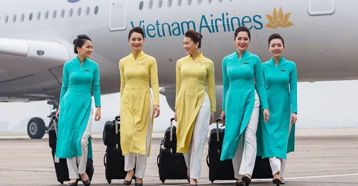 Bí mật sau vẻ ngoài xinh đẹp của những tiếp viên hàng không - Báo VnExpress  Du lịch