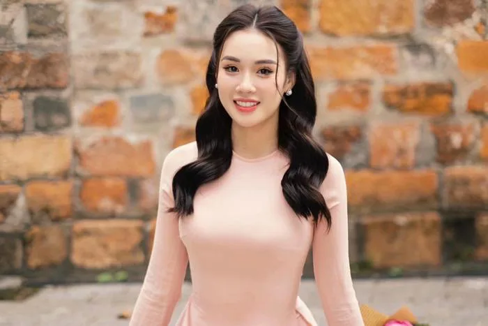 3 nữ tiếp viên hàng không 