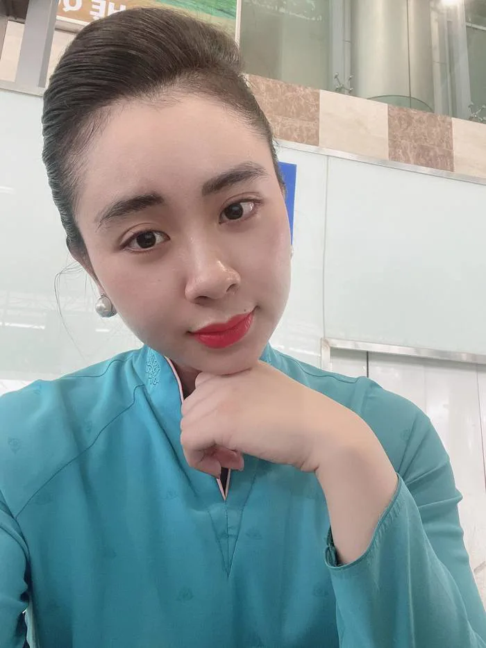 Bị đăng ảnh bôi nhọ là 1 trong 4 tiếp viên hàng không liên quan ma túy, cô  gái lên tiếng đính chính