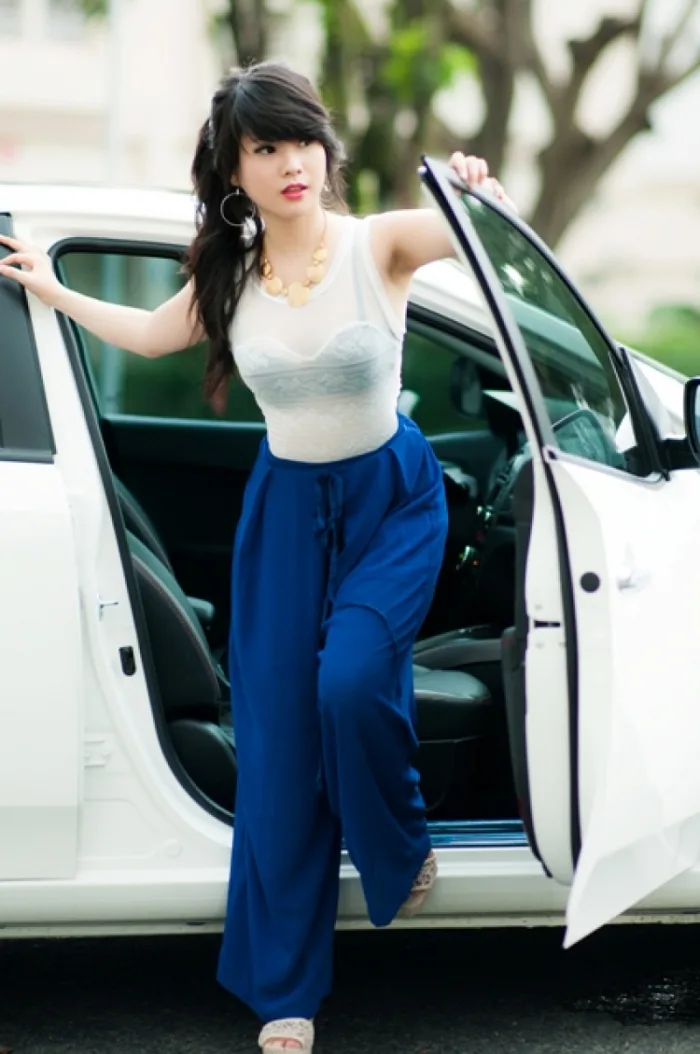 GIRL XINH KIÊU KỲ VỚI CHÀNG KIA FORTE | Otosaigon