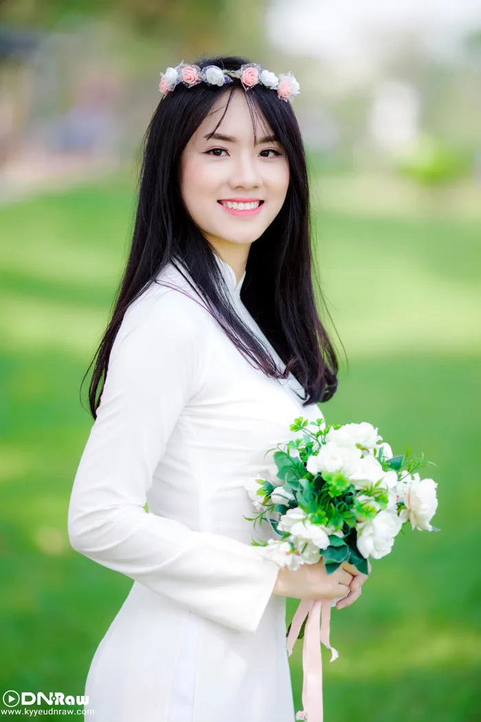 Những mẫu chụp ảnh kỷ yếu đẹp dành cho nữ sinh